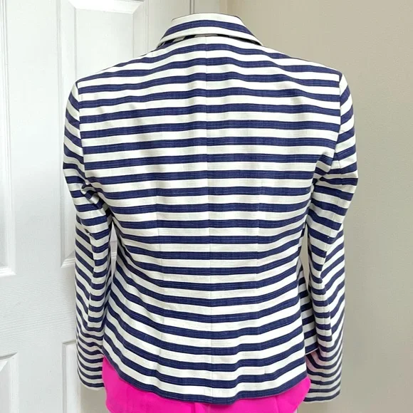 ⭐️Sharagano navy blue and off-white striped blazer - Picture 3 of 11